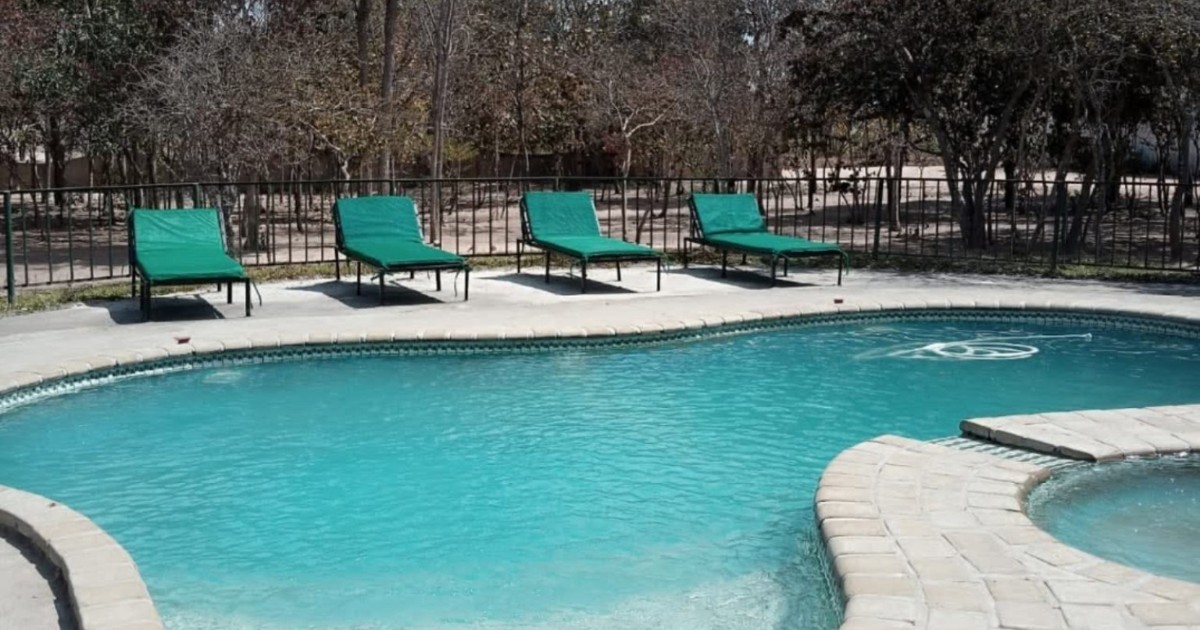 Pool at Lulu’s Pleasure Resort